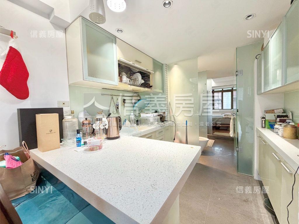 美麗湖畔。恬靜逸境房屋室內格局與周邊環境