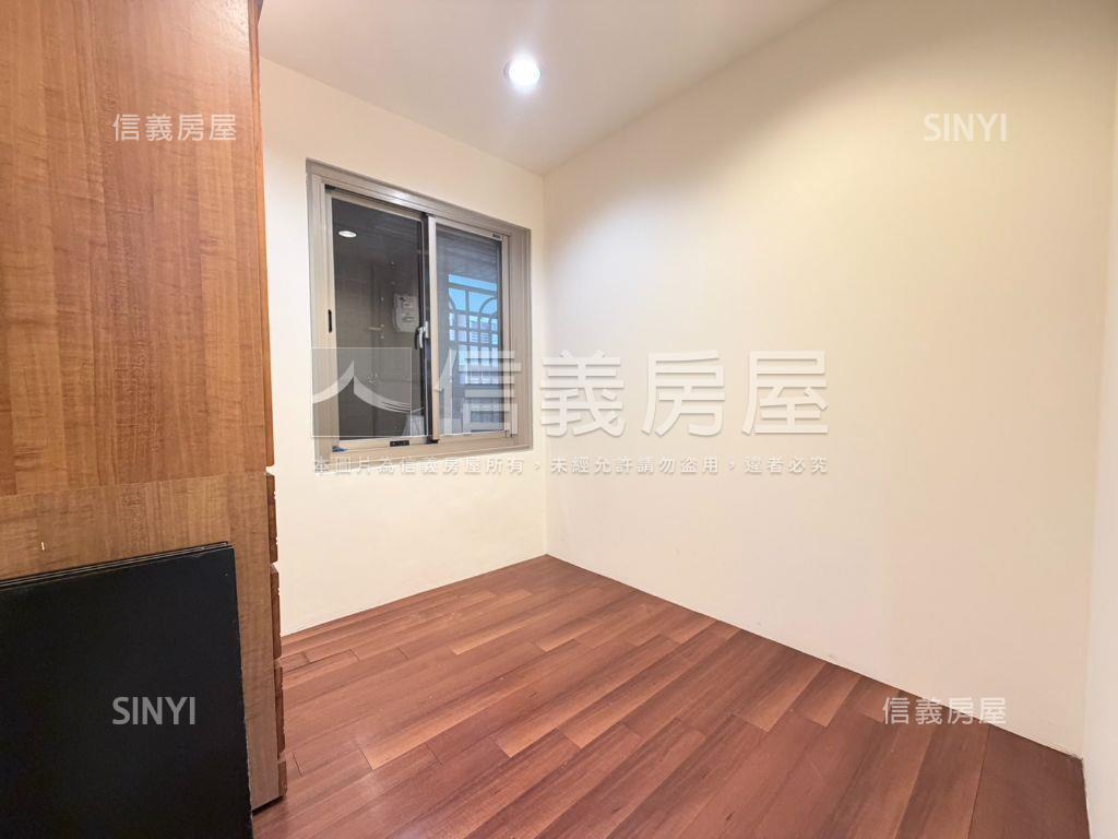 高樓琉森湖三房房屋室內格局與周邊環境