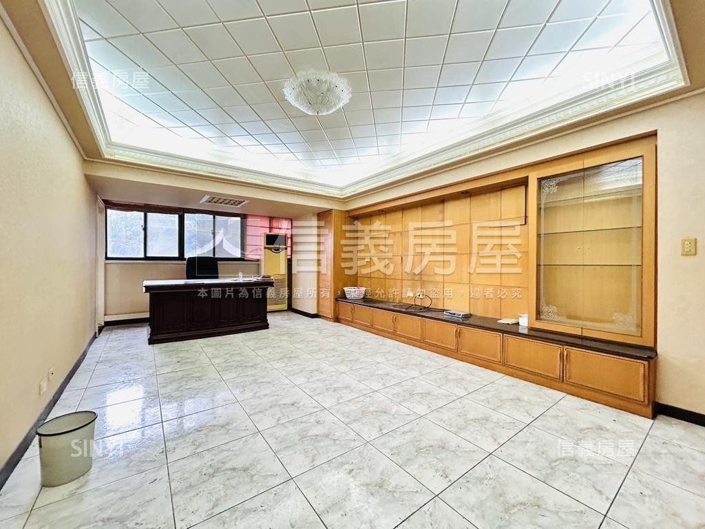 塔城龍門．面公園露台戶Ａ房屋室內格局與周邊環境