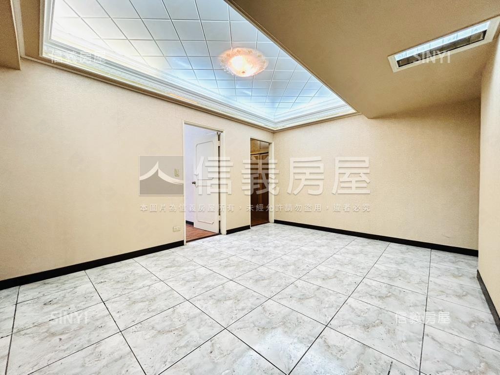 塔城龍門．面公園露台戶Ａ房屋室內格局與周邊環境