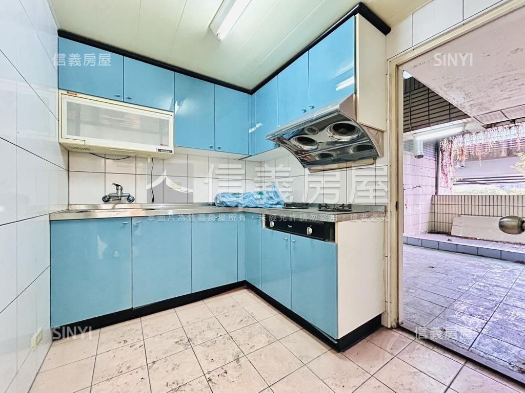 塔城龍門．面公園露台戶Ａ房屋室內格局與周邊環境