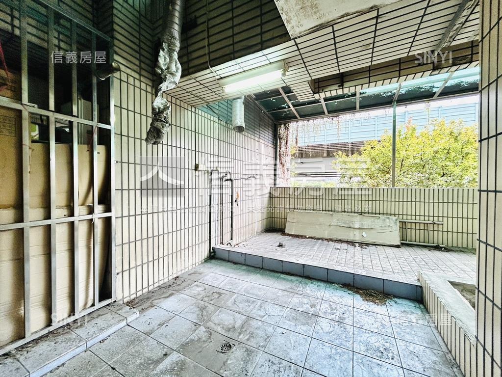 塔城龍門．面公園露台戶Ａ房屋室內格局與周邊環境