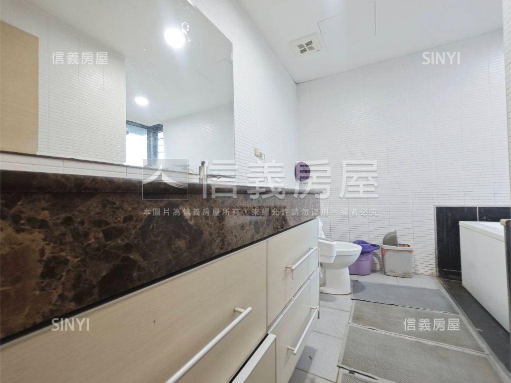 山林海河景捷運大兩房房屋室內格局與周邊環境