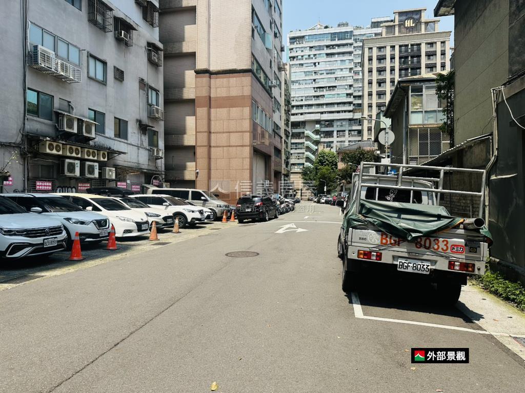 大安捷運金店面房屋室內格局與周邊環境