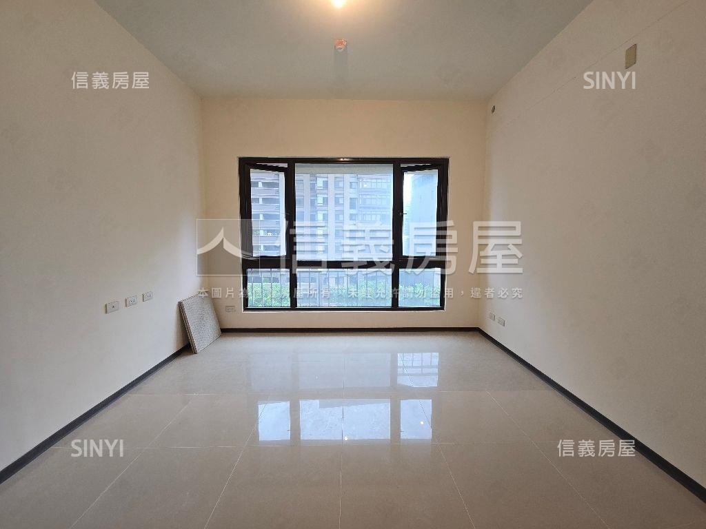 哲里。建商屋況無裝潢三房房屋室內格局與周邊環境