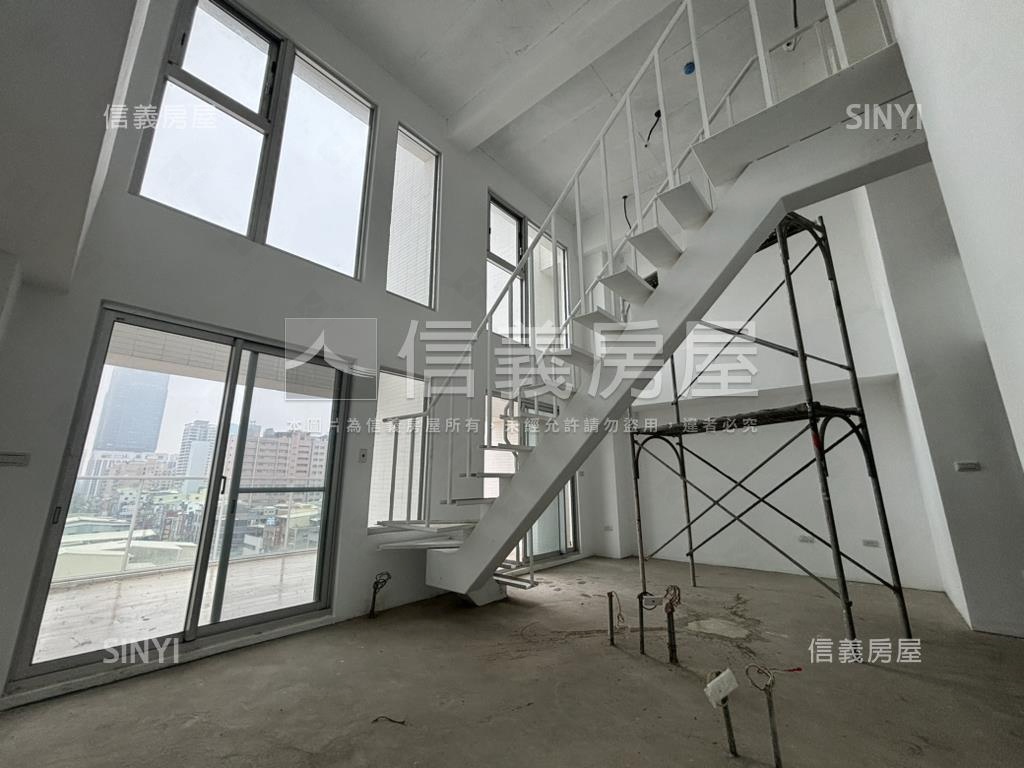 百貨商圈隱市豪邸房屋室內格局與周邊環境