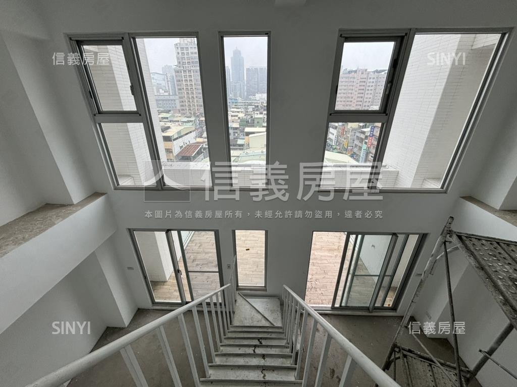 百貨商圈隱市豪邸房屋室內格局與周邊環境