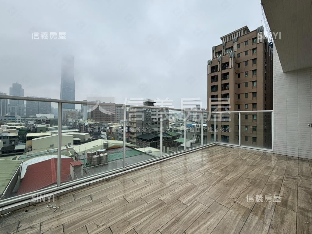 百貨商圈隱市豪邸房屋室內格局與周邊環境