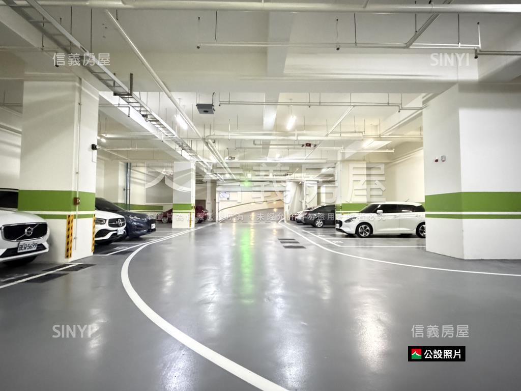 天慕２三房平車隔震宅房屋室內格局與周邊環境