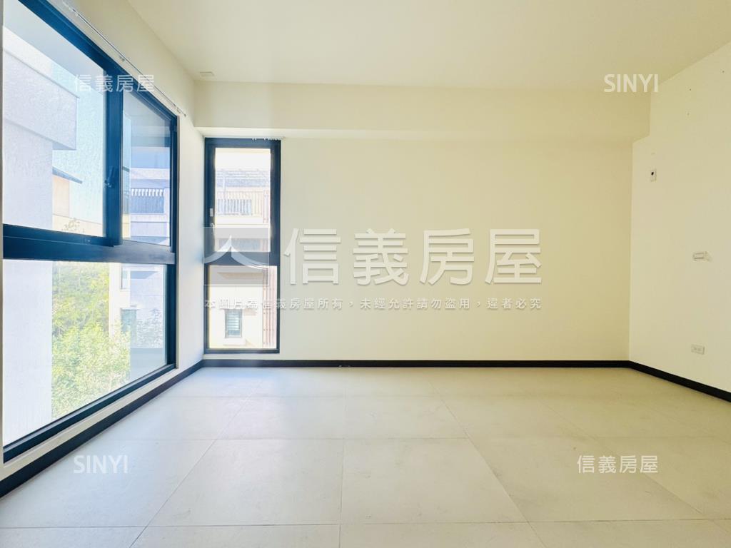 翡翠森林朝北電梯雙車宅邸房屋室內格局與周邊環境