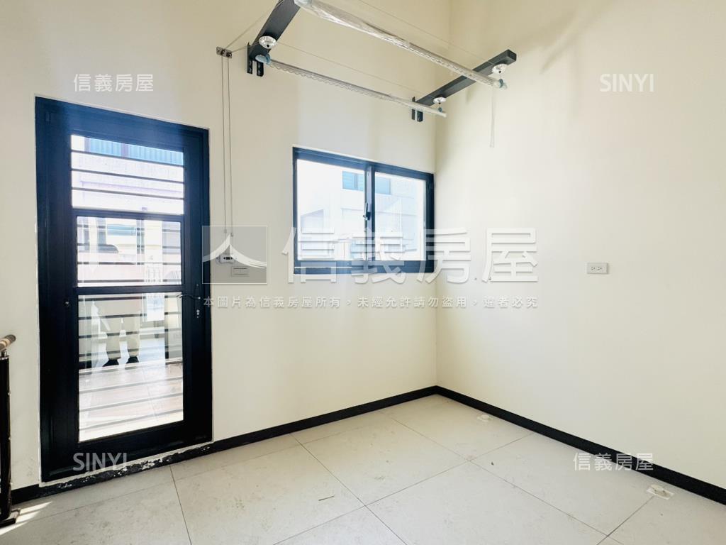 翡翠森林朝北電梯雙車宅邸房屋室內格局與周邊環境