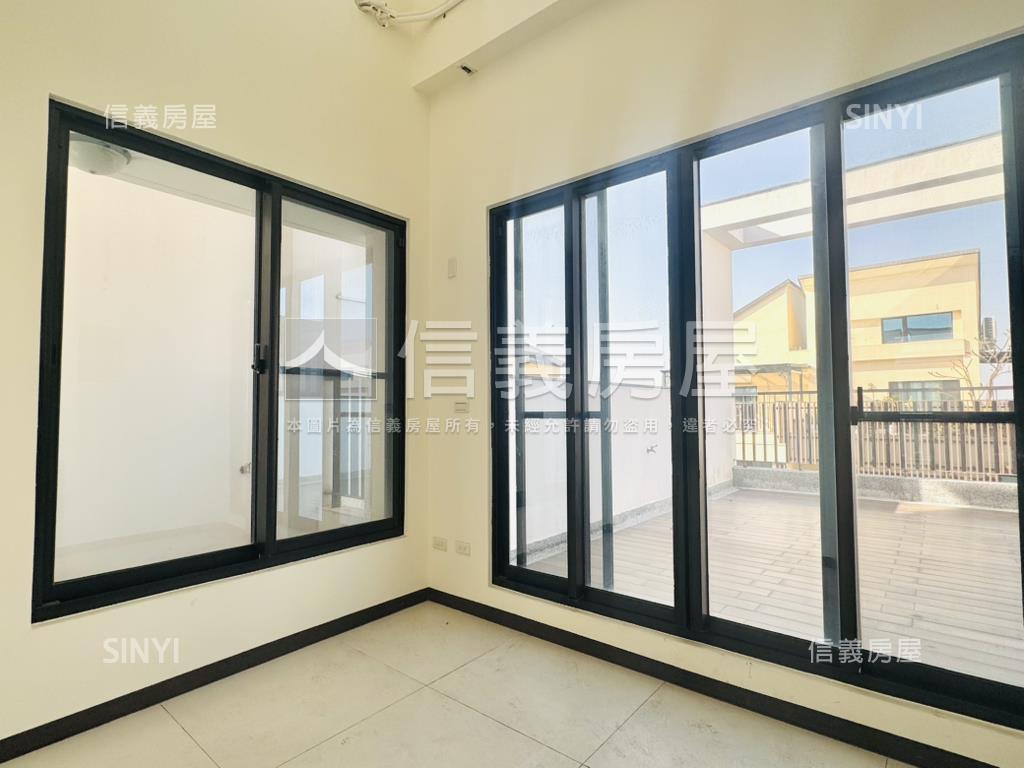 翡翠森林朝北電梯雙車宅邸房屋室內格局與周邊環境