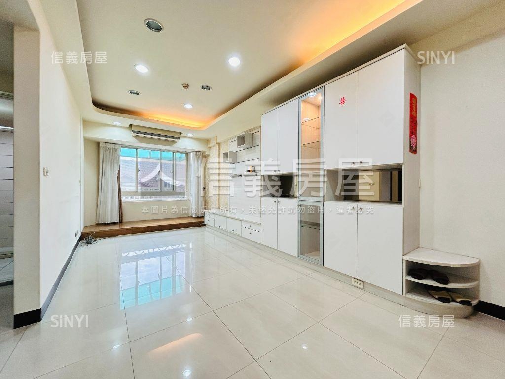 【專任】近台北橋方正二房房屋室內格局與周邊環境