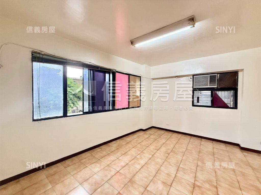 老松富邑三樓美華廈房屋室內格局與周邊環境