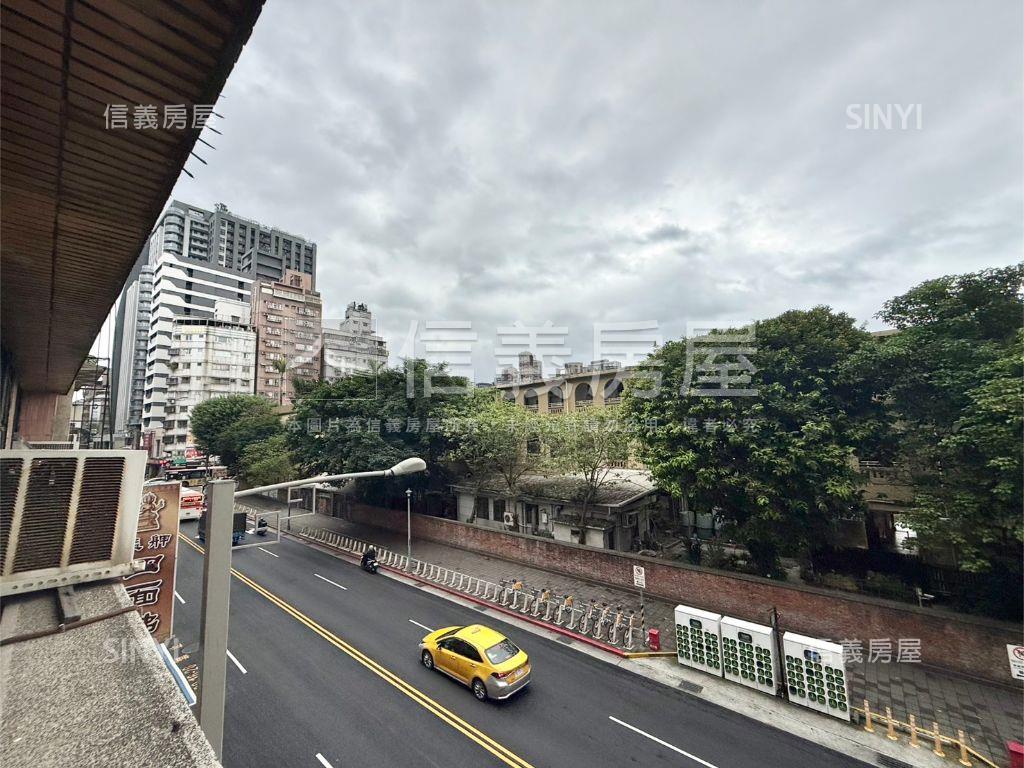 老松富邑三樓美華廈房屋室內格局與周邊環境