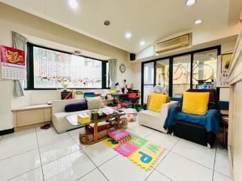 華爾滋格納三房車位