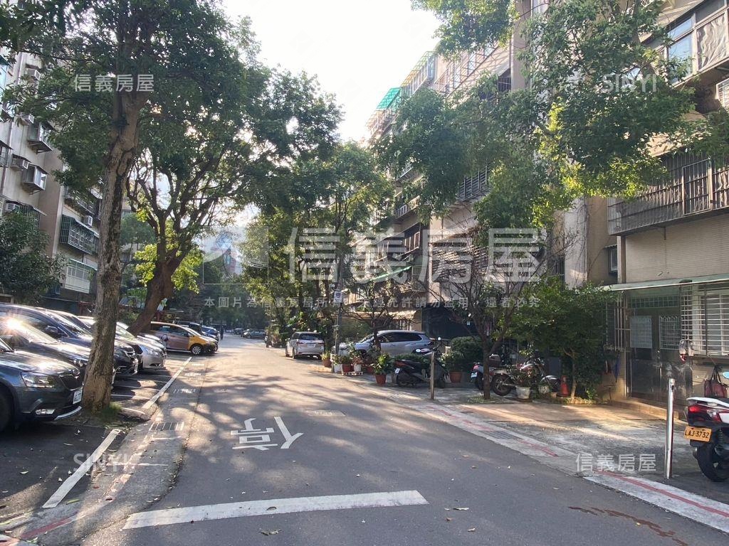 文德美妝邊間採光一樓房屋室內格局與周邊環境