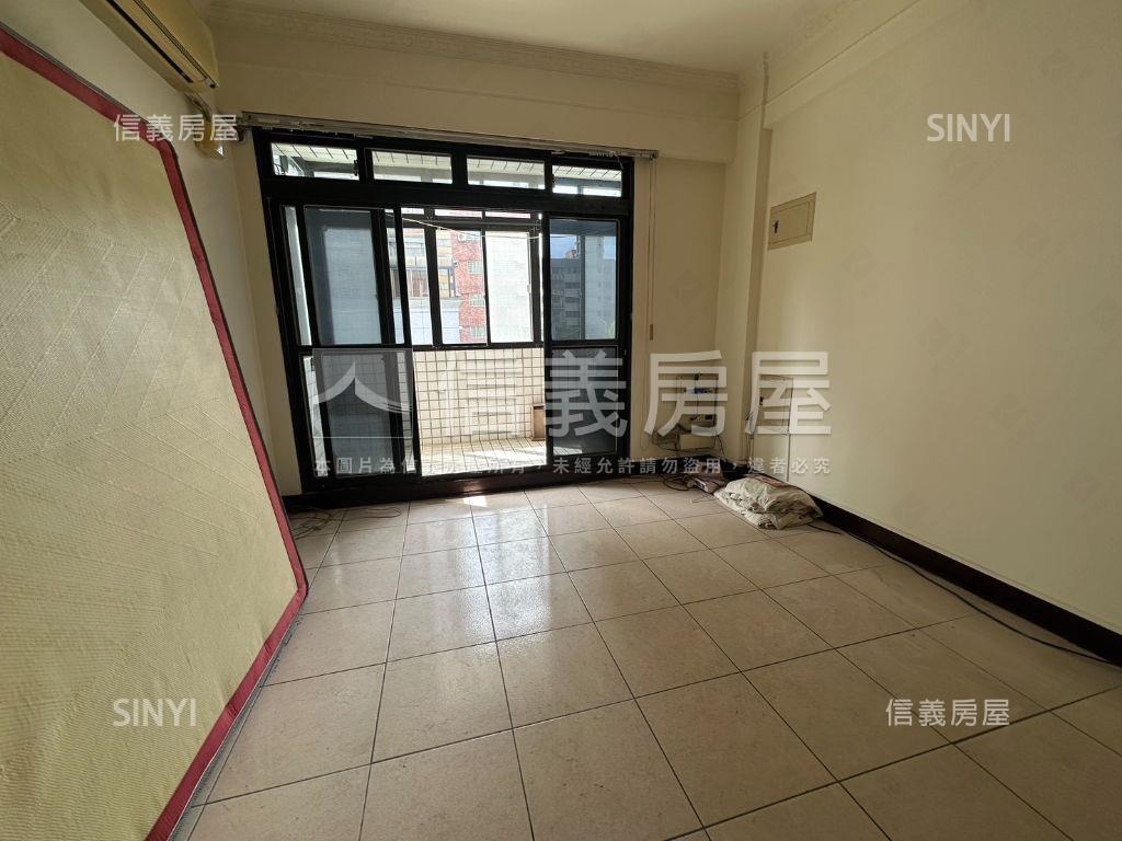 稀有釋出！龜山八房大透天房屋室內格局與周邊環境
