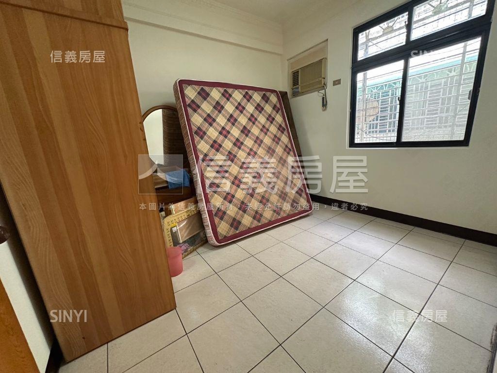 稀有釋出！龜山八房大透天房屋室內格局與周邊環境