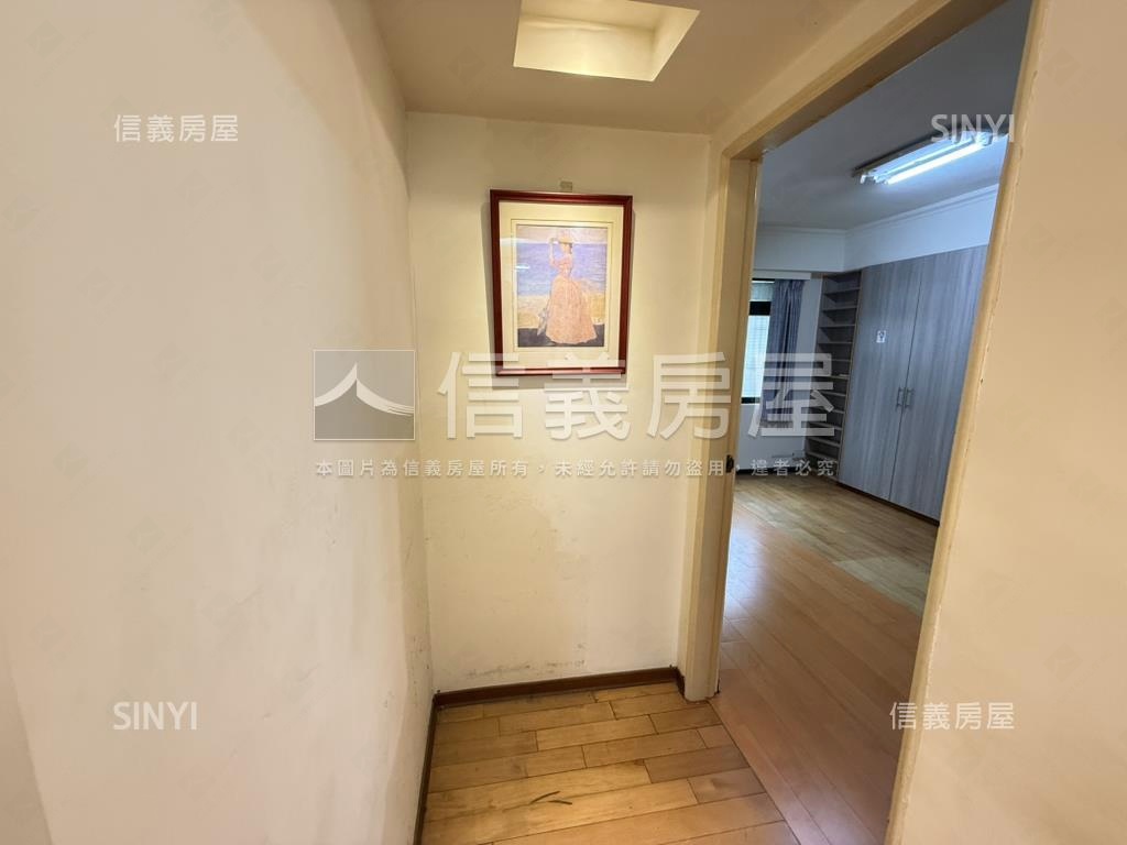 學園靜巷電梯三房房屋室內格局與周邊環境