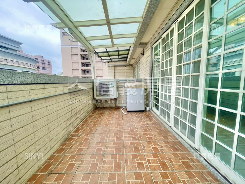 價可談電梯透天近捷運房屋室內格局與周邊環境
