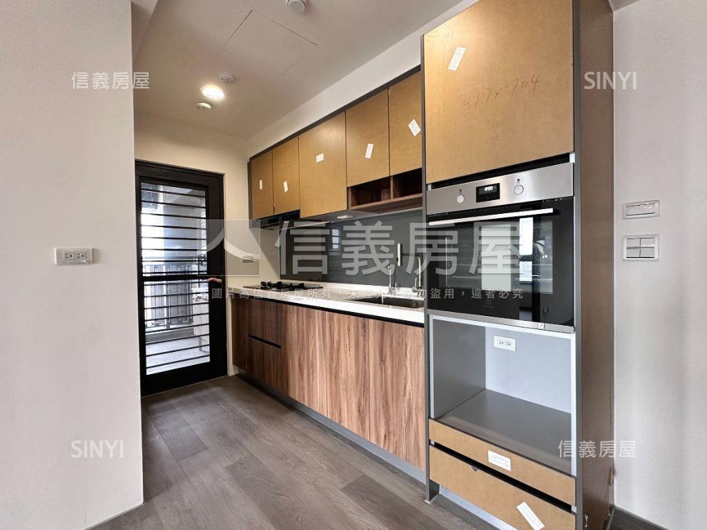 洲際旁三房平車房屋室內格局與周邊環境