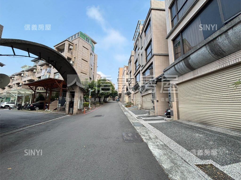 新香街透天房屋室內格局與周邊環境