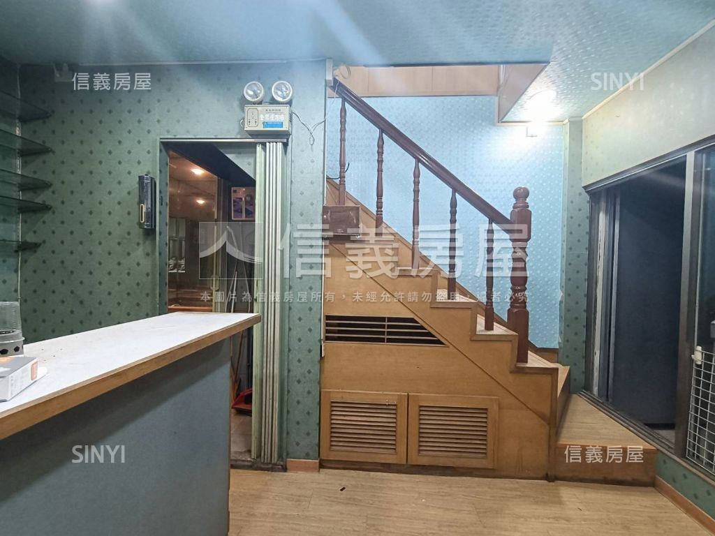 小資首選東帝士店面房屋室內格局與周邊環境