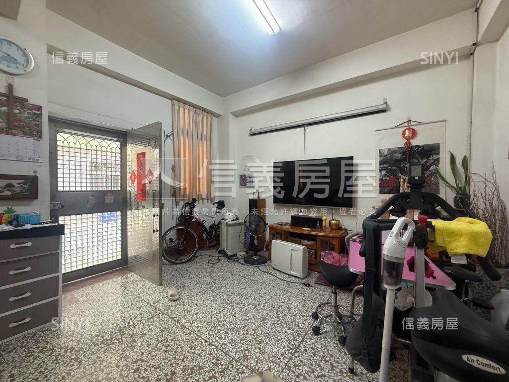 七房孝親大地坪活路透天房屋室內格局與周邊環境