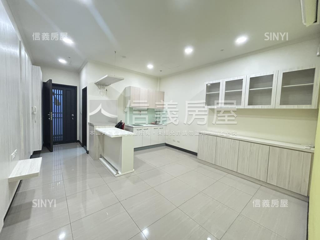良美町精美露臺戶套房房屋室內格局與周邊環境