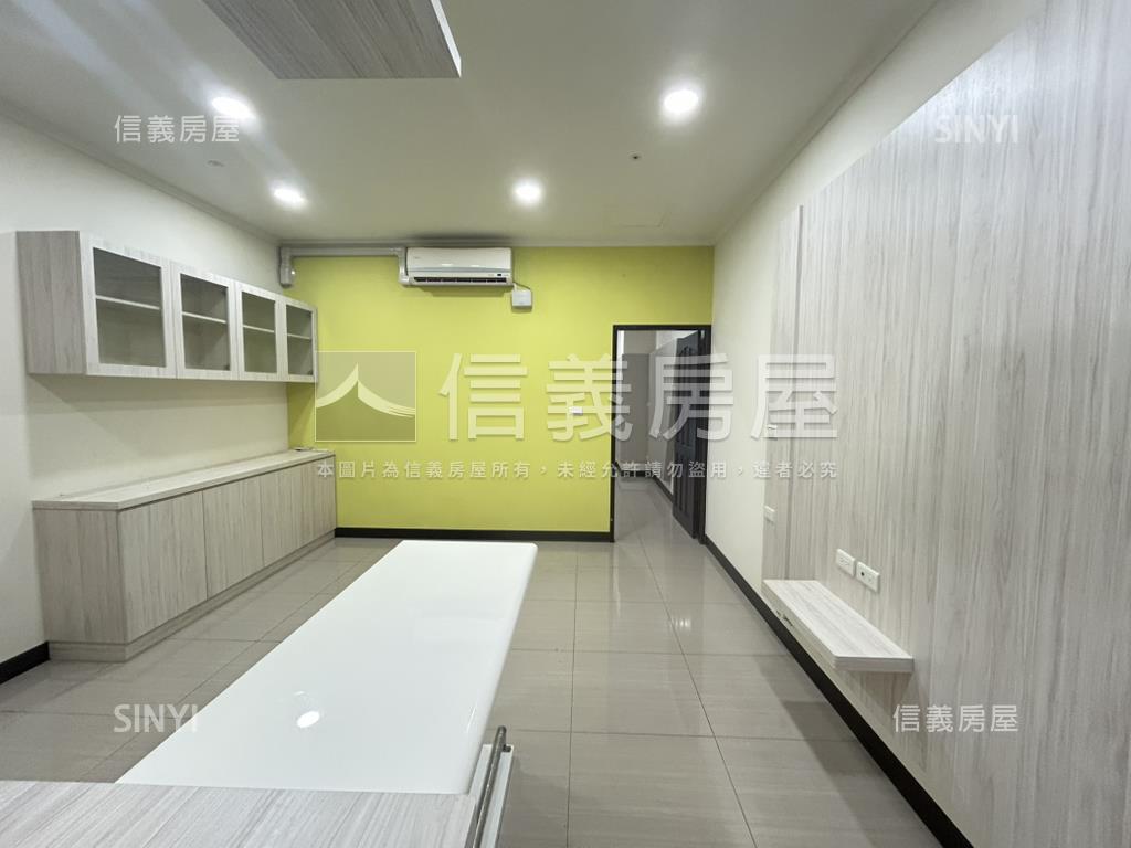 良美町精美露臺戶套房房屋室內格局與周邊環境