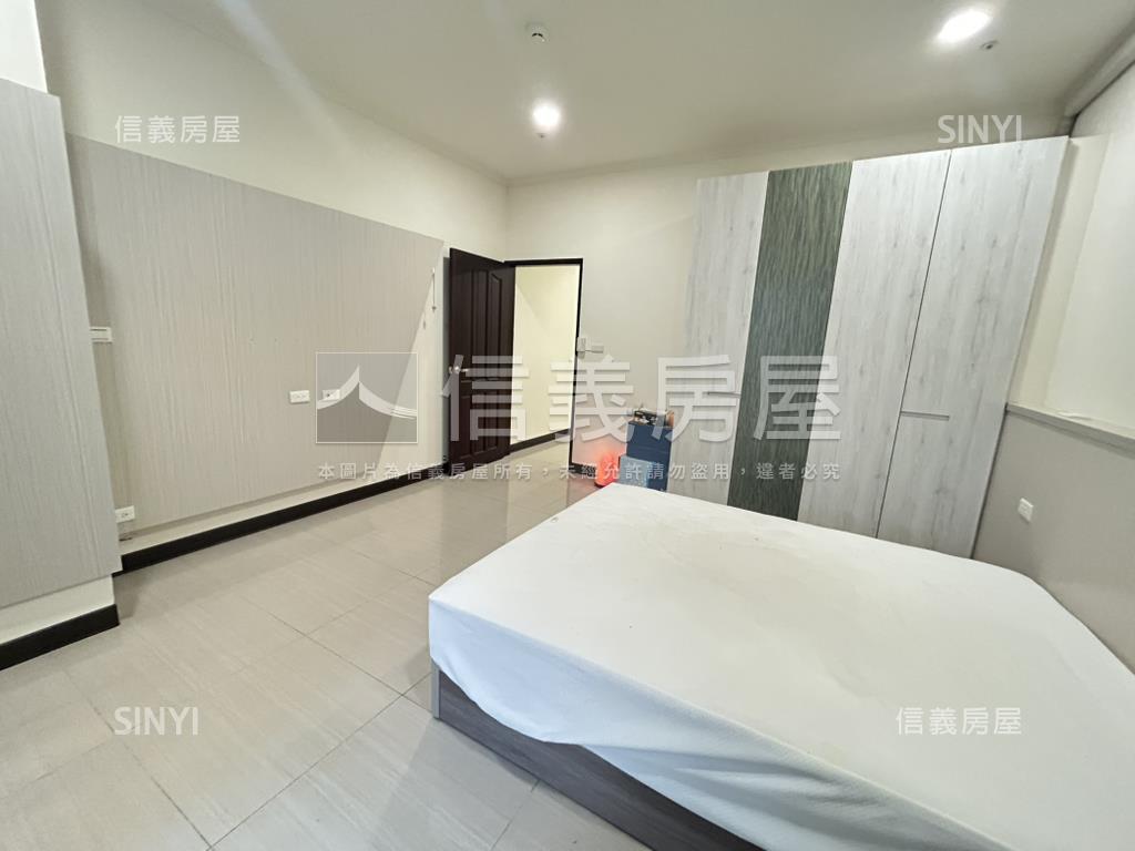 良美町精美露臺戶套房房屋室內格局與周邊環境