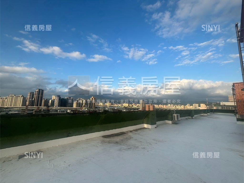 三重國小龍門商圈電梯車位房屋室內格局與周邊環境