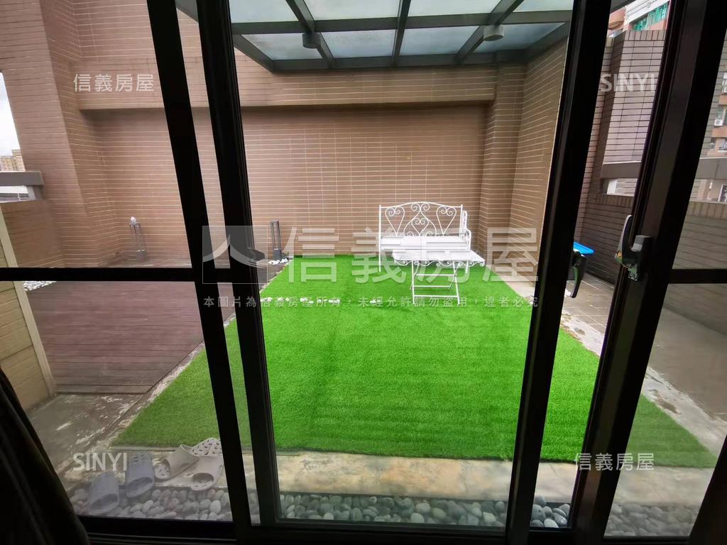 稀有高樓層露臺夢想樓中樓房屋室內格局與周邊環境