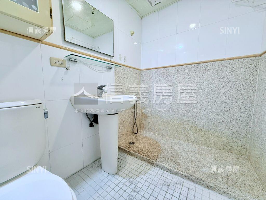美村綠樹海，聆聽貝多芬。房屋室內格局與周邊環境