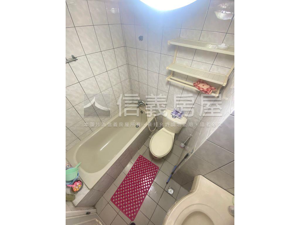 馬上幸福４房車位捷運宅房屋室內格局與周邊環境