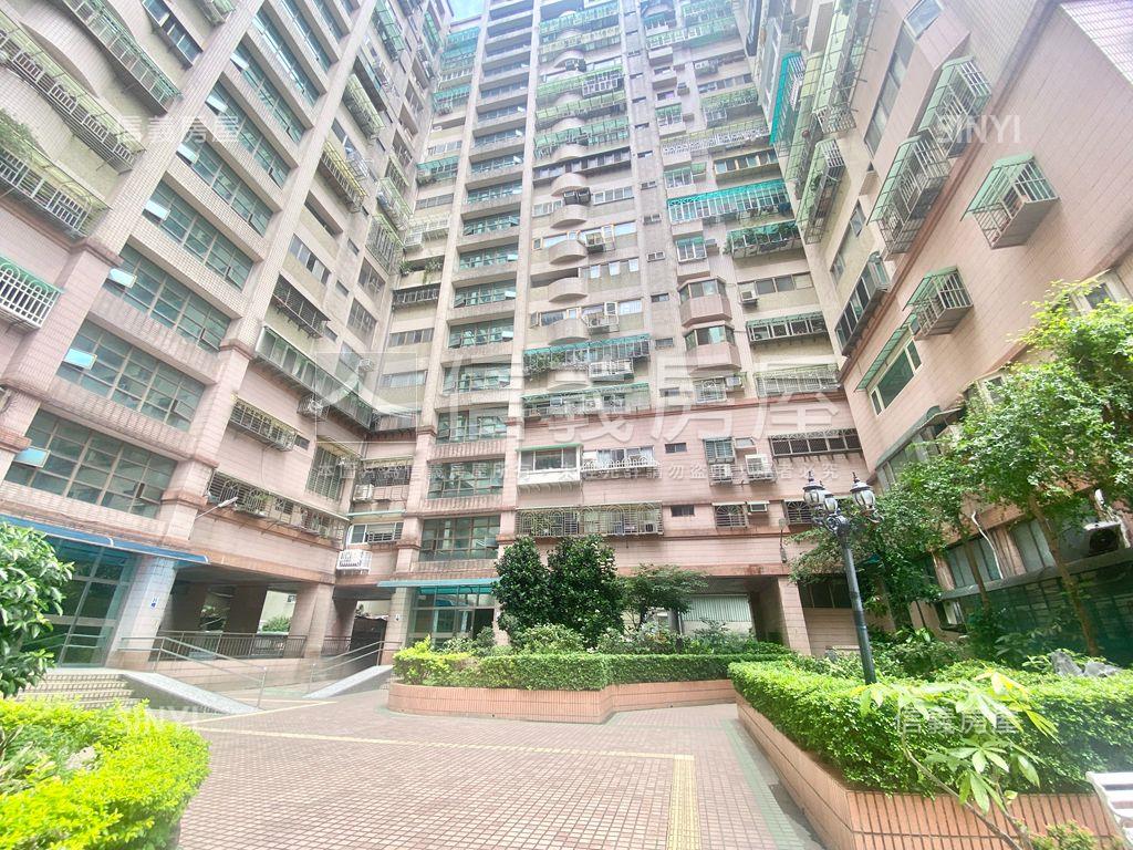 馬上幸福４房車位捷運宅房屋室內格局與周邊環境