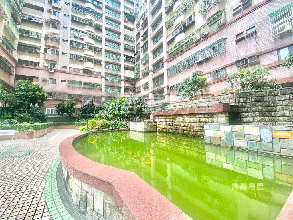 馬上幸福４房車位捷運宅房屋室內格局與周邊環境