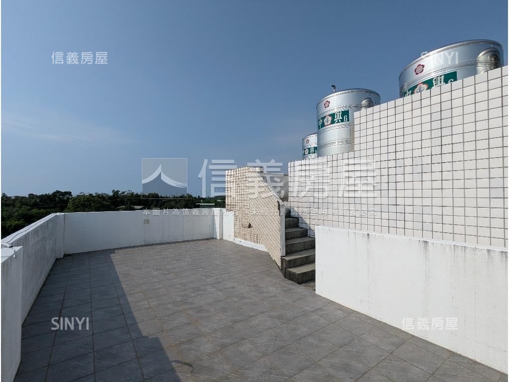 彩色世界大空間別墅房屋室內格局與周邊環境