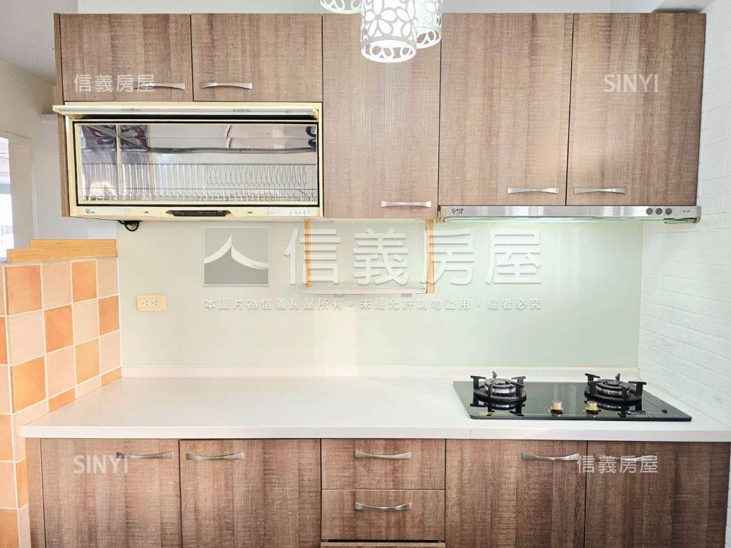 近一點利柳川首排大三房房屋室內格局與周邊環境