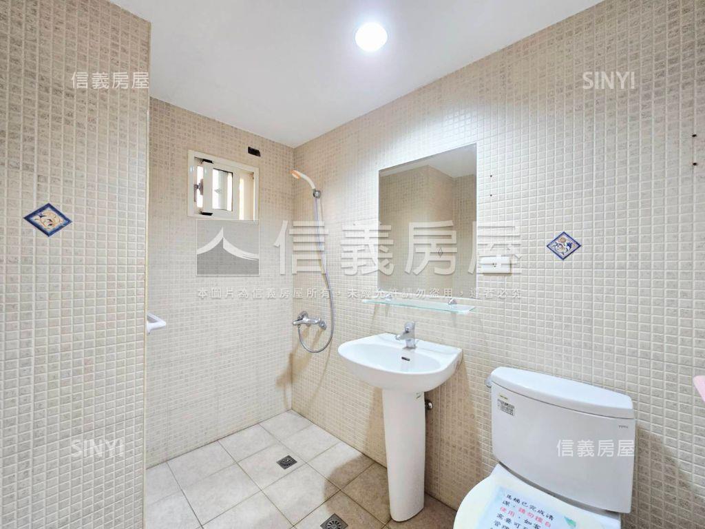 近一點利柳川首排大三房房屋室內格局與周邊環境