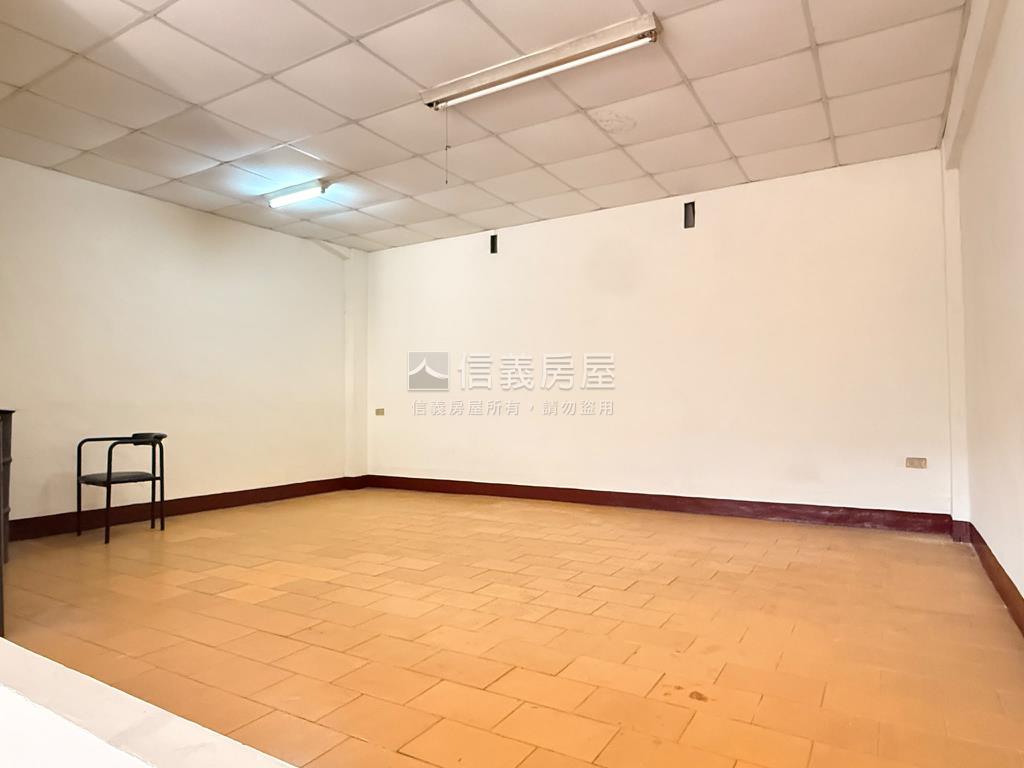 松竹商圈大面寬朝南透天房屋室內格局與周邊環境