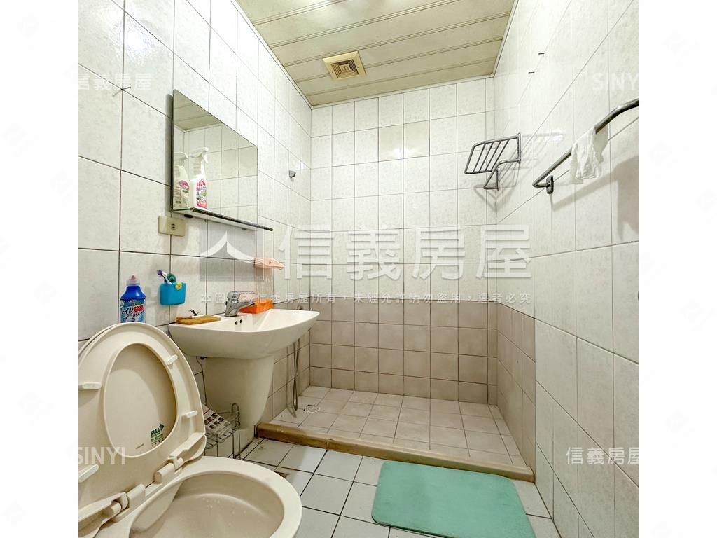庭院美宅３＋１房附平車房屋室內格局與周邊環境
