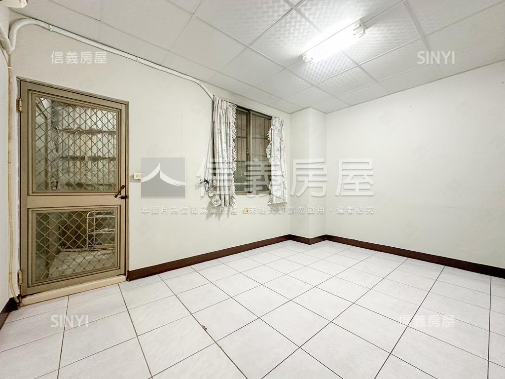 庭院美宅３＋１房附平車房屋室內格局與周邊環境