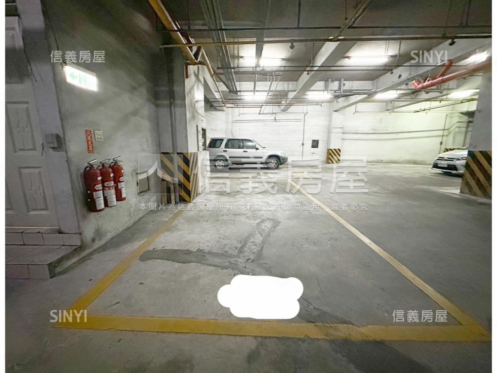 庭院美宅３＋１房附平車房屋室內格局與周邊環境