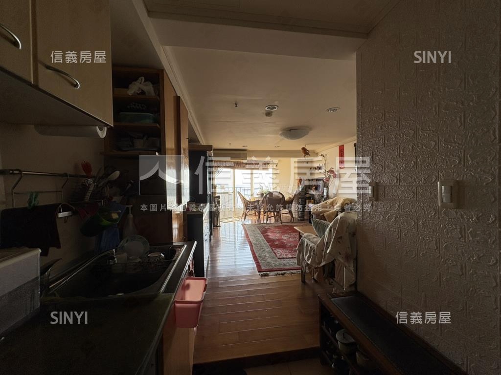 海景套房悠活夢想家房屋室內格局與周邊環境