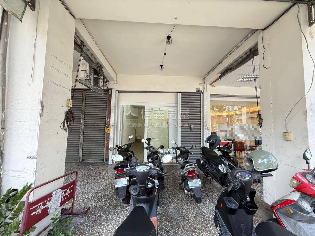 近水湳｜正中清路黃金透店房屋室內格局與周邊環境
