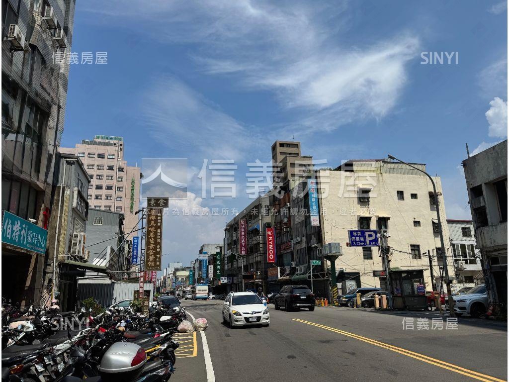 中華路燙金店面有謙４１房屋室內格局與周邊環境