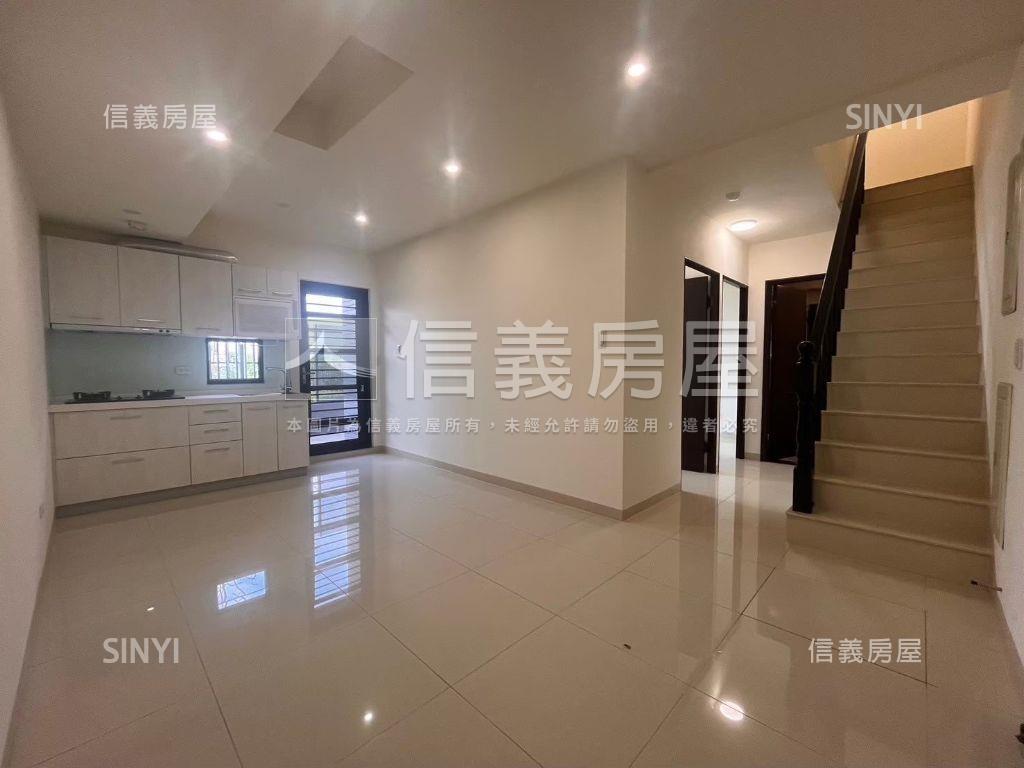 橋頭｜鑫市鎮三房平車房屋室內格局與周邊環境