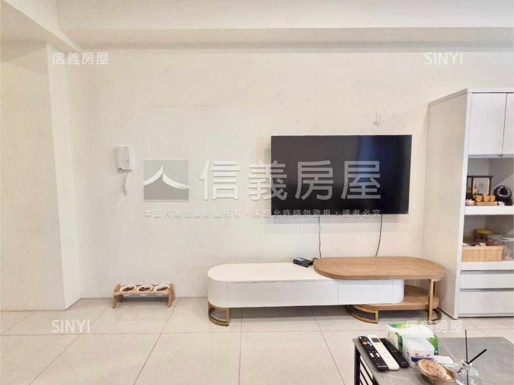 專˙柏克萊森呼吸樹海兩房房屋室內格局與周邊環境